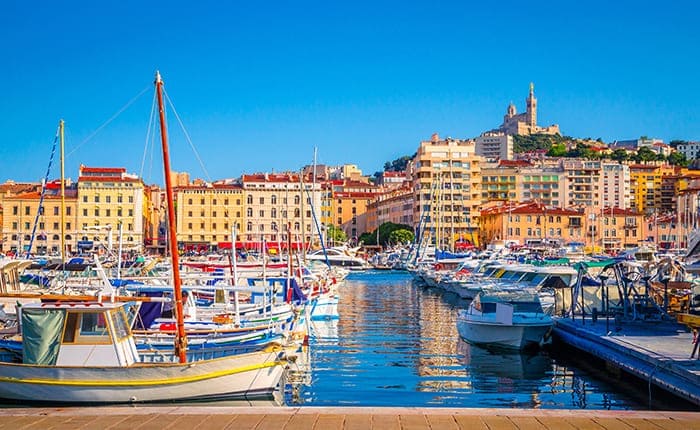 Marseille, vue port et Bonne Mère